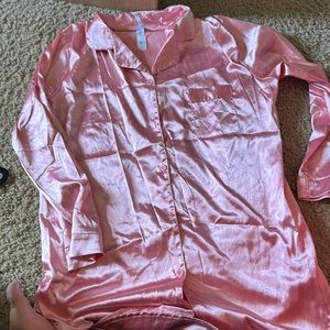 Fashion Nova slikish sleep shirt